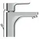 Waschtischarmatur von Ideal Standard in Chrom-Optik, ausgestattet mit einem zentralen Hebel zur Steuerung des Wasserflusses, mit Ovalauslauf.